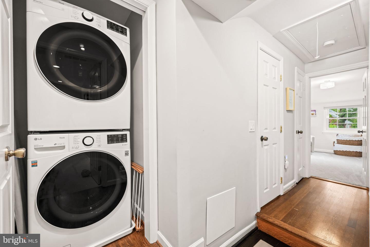 3311 CAMERON MILLS RD, ALEXANDRIA, Virginia 22302, 5 Bedrooms Bedrooms, 11 Rooms Rooms,4 BathroomsBathrooms,Residential,For sale,3311 CAMERON MILLS RD,VAAX2045890 MLS # VAAX2045890