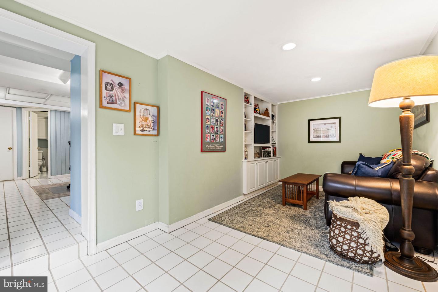 3311 CAMERON MILLS RD, ALEXANDRIA, Virginia 22302, 5 Bedrooms Bedrooms, 11 Rooms Rooms,4 BathroomsBathrooms,Residential,For sale,3311 CAMERON MILLS RD,VAAX2045890 MLS # VAAX2045890