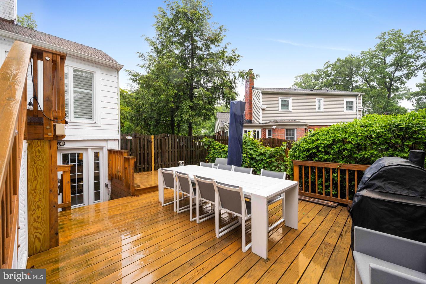 3311 CAMERON MILLS RD, ALEXANDRIA, Virginia 22302, 5 Bedrooms Bedrooms, 11 Rooms Rooms,4 BathroomsBathrooms,Residential,For sale,3311 CAMERON MILLS RD,VAAX2045890 MLS # VAAX2045890