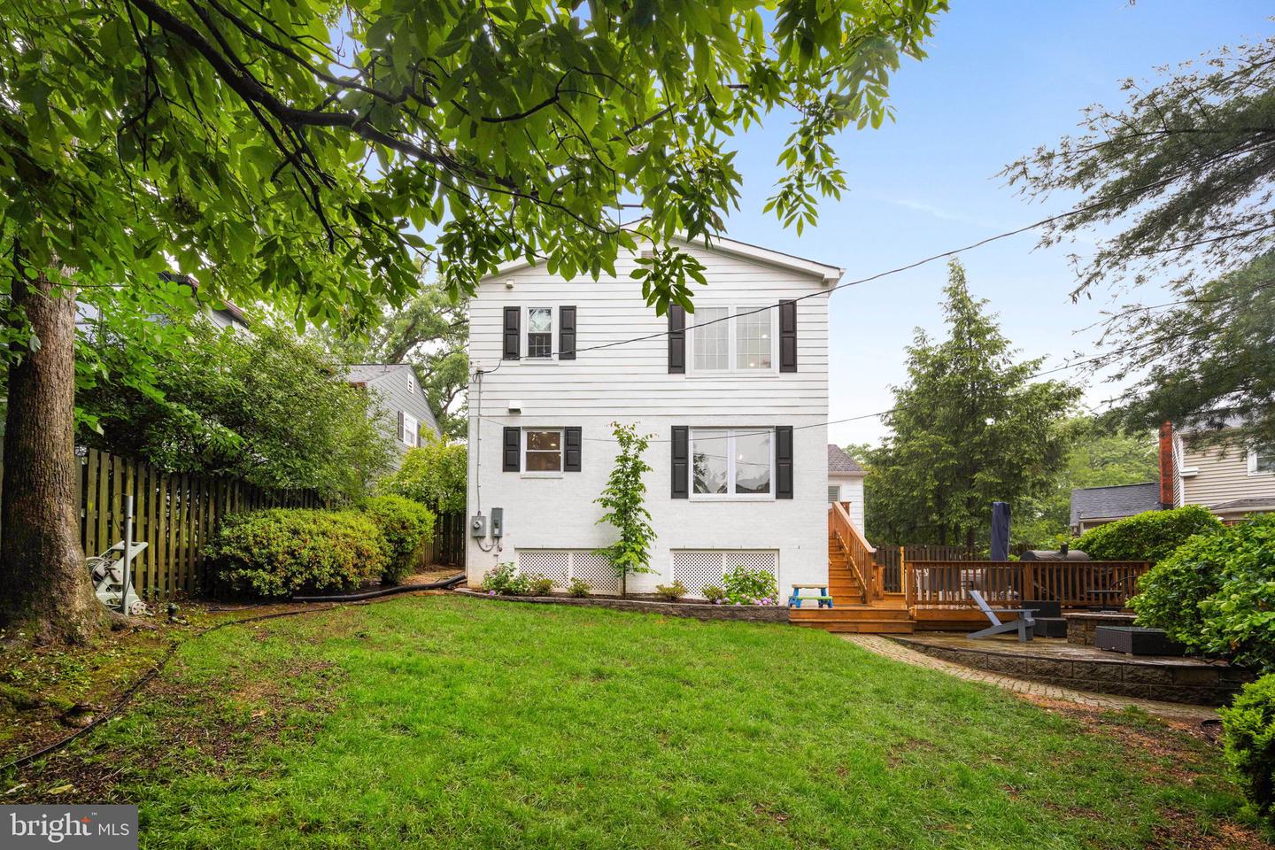 3311 CAMERON MILLS RD, ALEXANDRIA, Virginia 22302, 5 Bedrooms Bedrooms, 11 Rooms Rooms,4 BathroomsBathrooms,Residential,For sale,3311 CAMERON MILLS RD,VAAX2045890 MLS # VAAX2045890