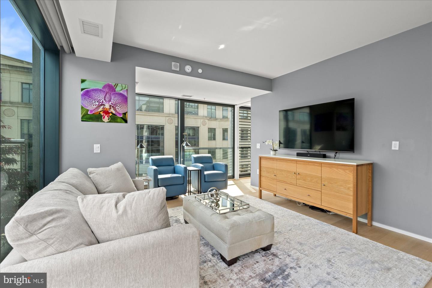 925 H ST NW #810, WASHINGTON, District Of Columbia 20001, 2 Bedrooms Bedrooms, ,2 BathroomsBathrooms,Residential,For sale,925 H ST NW #810,DCDC2203270 MLS # DCDC2203270