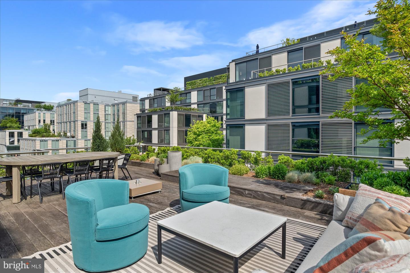 925 H ST NW #810, WASHINGTON, District Of Columbia 20001, 2 Bedrooms Bedrooms, ,2 BathroomsBathrooms,Residential,For sale,925 H ST NW #810,DCDC2203270 MLS # DCDC2203270