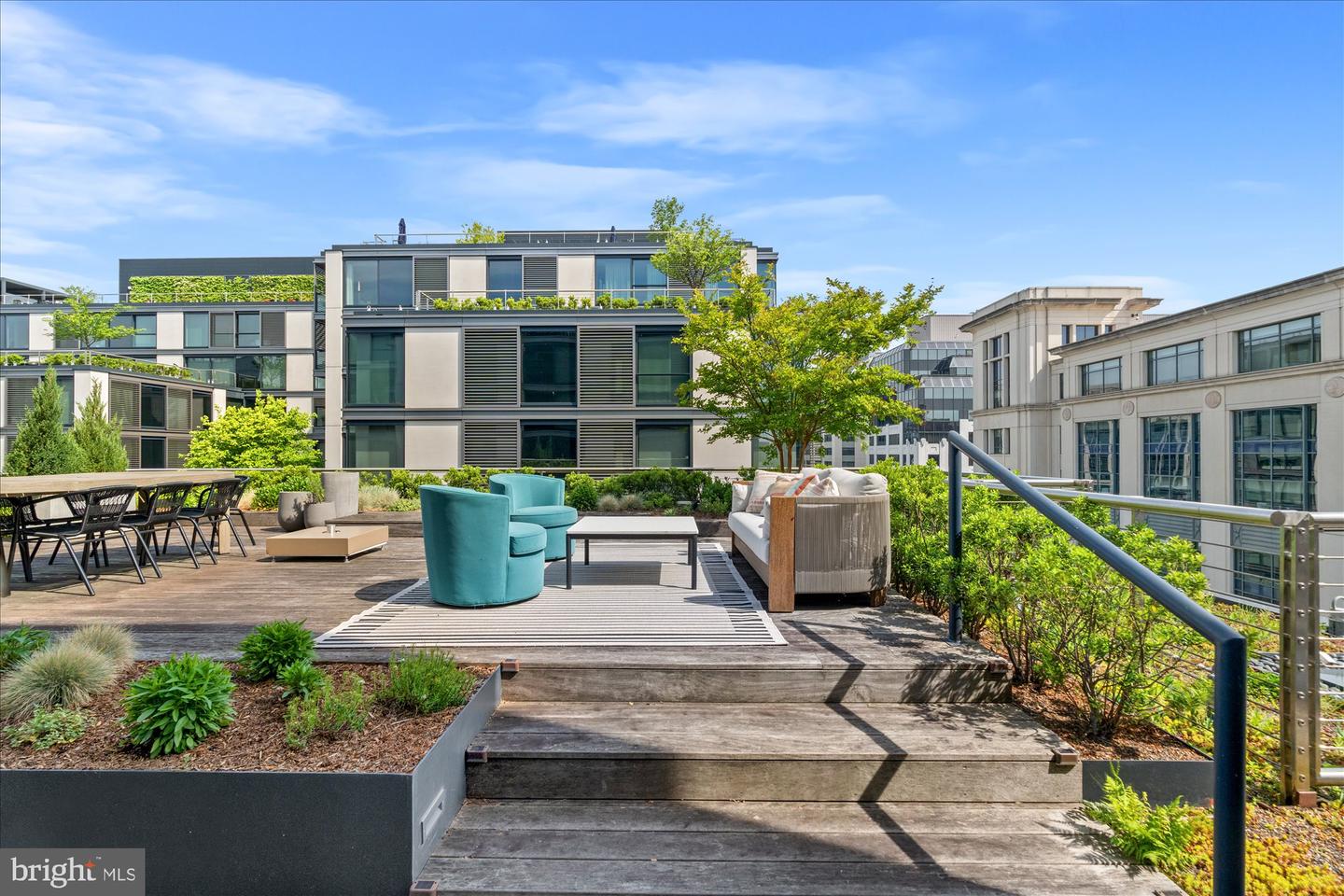 925 H ST NW #810, WASHINGTON, District Of Columbia 20001, 2 Bedrooms Bedrooms, ,2 BathroomsBathrooms,Residential,For sale,925 H ST NW #810,DCDC2203270 MLS # DCDC2203270