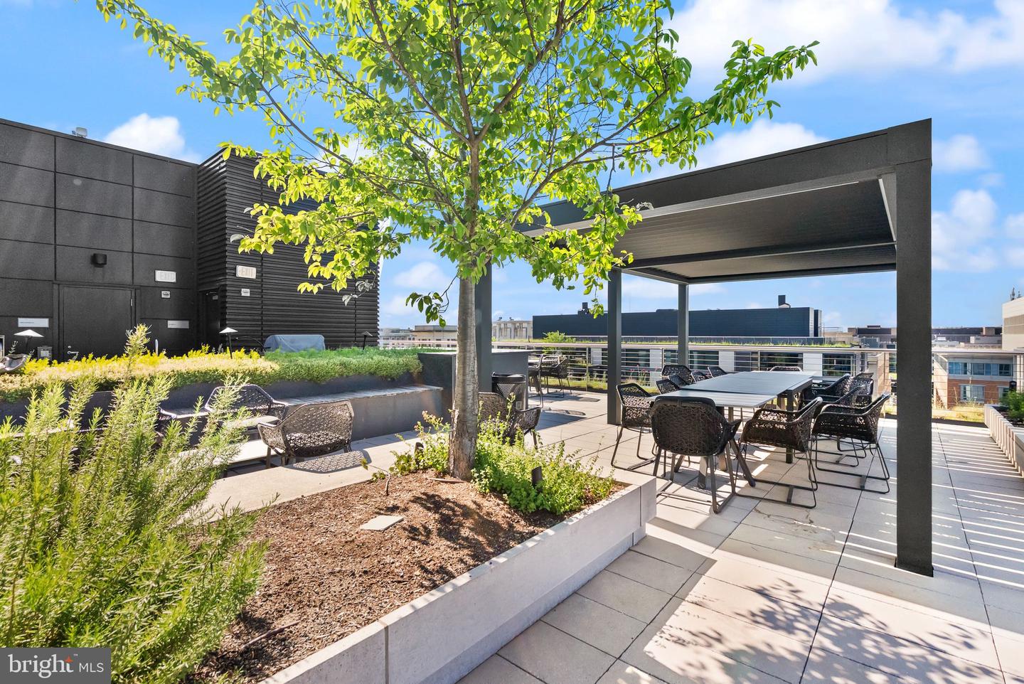 925 H ST NW #810, WASHINGTON, District Of Columbia 20001, 2 Bedrooms Bedrooms, ,2 BathroomsBathrooms,Residential,For sale,925 H ST NW #810,DCDC2203270 MLS # DCDC2203270