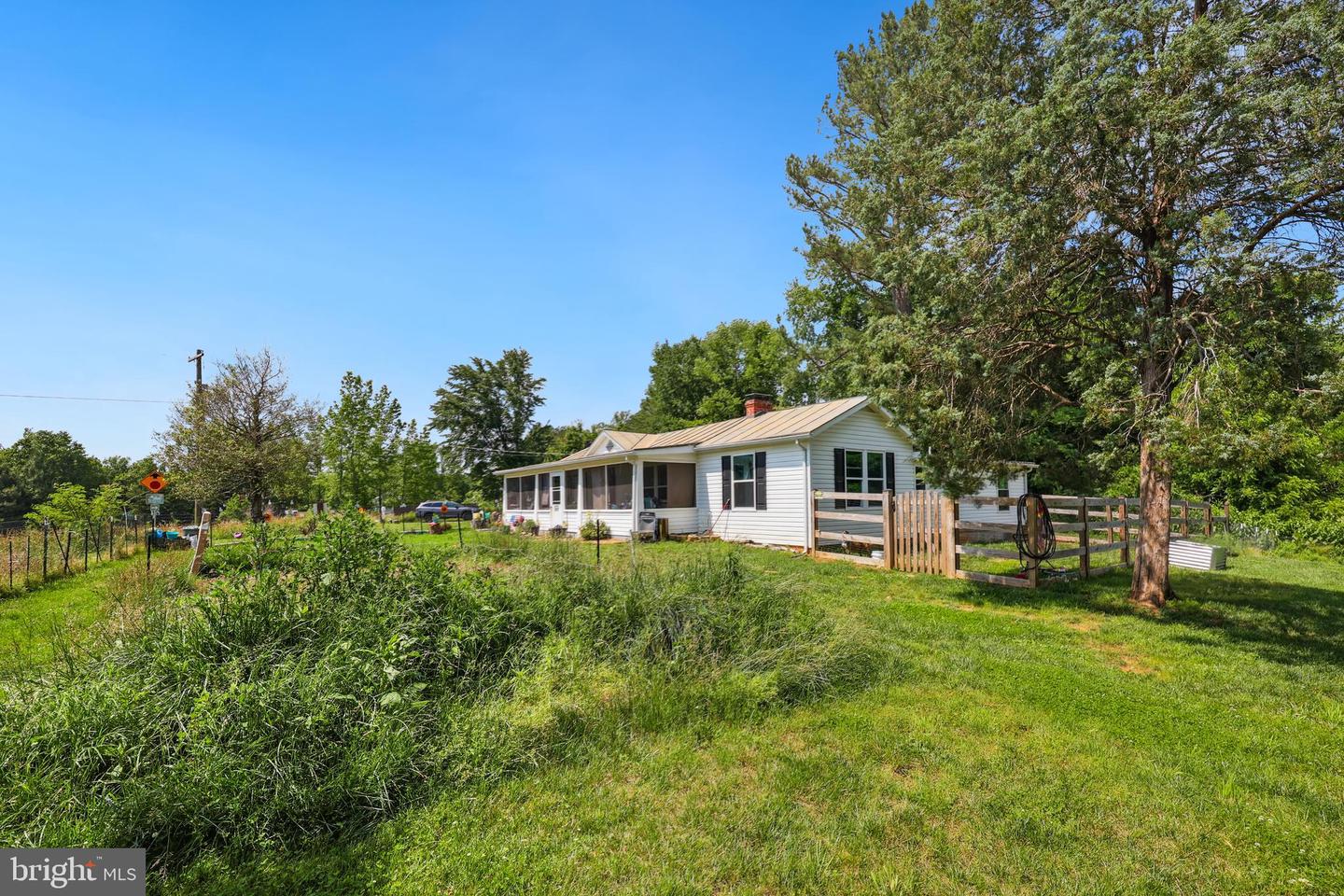 2740 BELSCHES RD, BUMPASS, Virginia 23024, 3 Bedrooms Bedrooms, ,2 BathroomsBathrooms,Residential,For sale,2740 BELSCHES RD,VALA2007956 MLS # VALA2007956