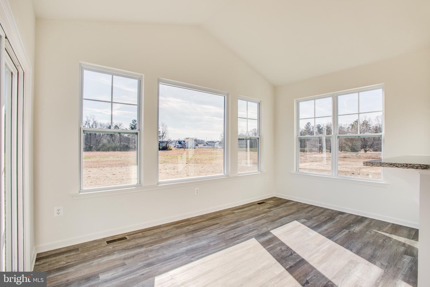 7445 LONG LEAF LN, KING GEORGE, Virginia 22485, 4 Bedrooms Bedrooms, ,2 BathroomsBathrooms,Residential,For sale,7445 LONG LEAF LN,VAKG2006506 MLS # VAKG2006506