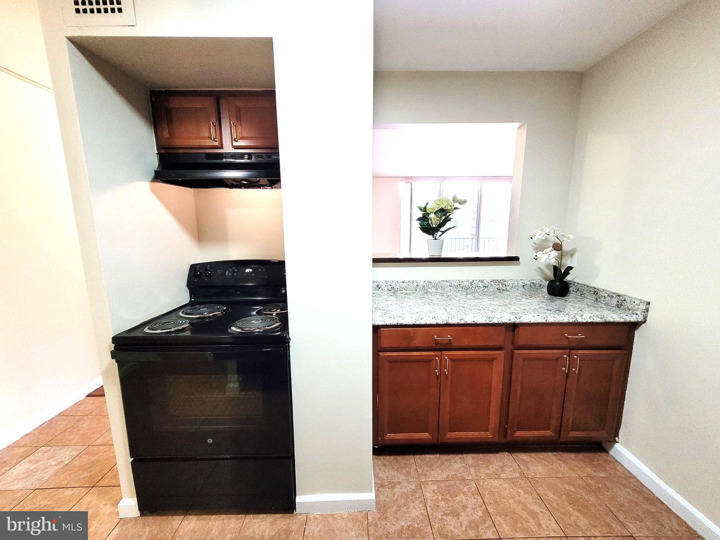 3245 RIO DR #415, FALLS CHURCH, Virginia 22041, 2 Bedrooms Bedrooms, ,2 BathroomsBathrooms,Residential,For sale,3245 RIO DR #415,VAFX2244462 MLS # VAFX2244462