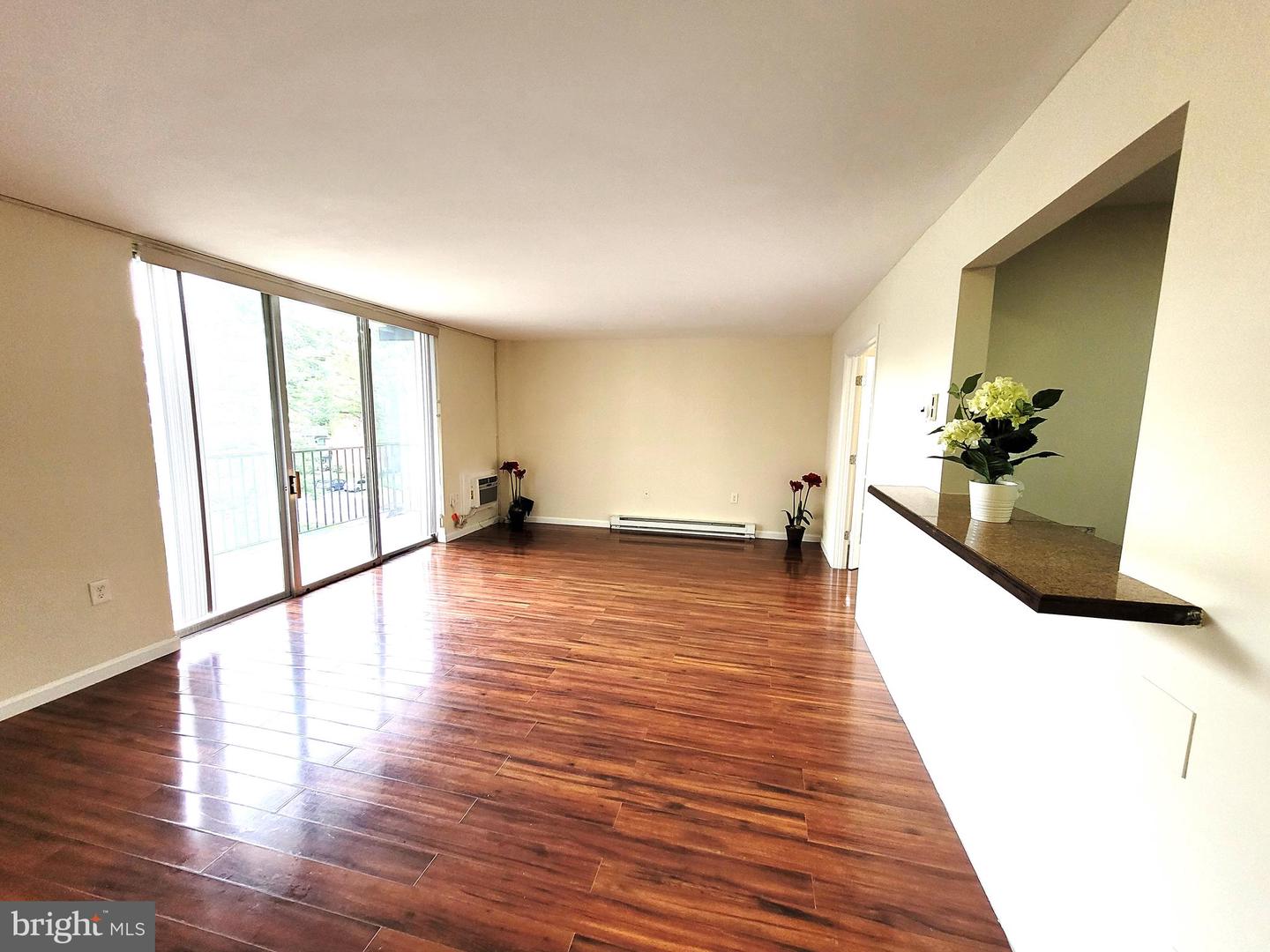 3245 RIO DR #415, FALLS CHURCH, Virginia 22041, 2 Bedrooms Bedrooms, ,2 BathroomsBathrooms,Residential,For sale,3245 RIO DR #415,VAFX2244462 MLS # VAFX2244462