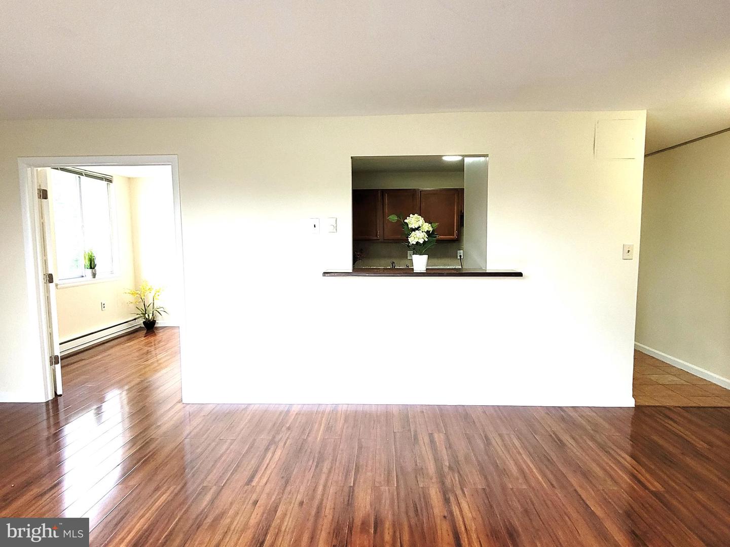 3245 RIO DR #415, FALLS CHURCH, Virginia 22041, 2 Bedrooms Bedrooms, ,2 BathroomsBathrooms,Residential,For sale,3245 RIO DR #415,VAFX2244462 MLS # VAFX2244462