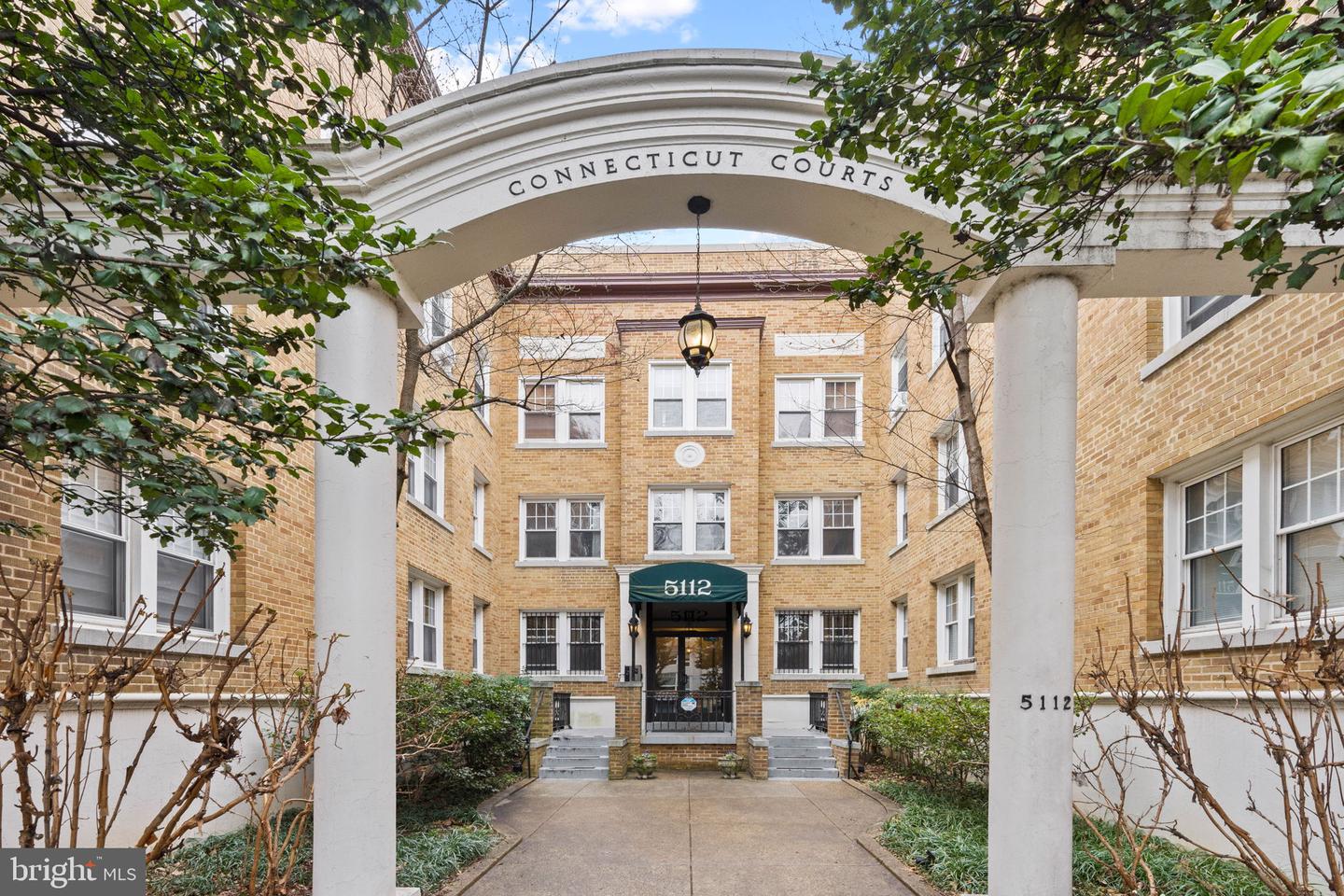 5112 CONNECTICUT AVE NW #201, WASHINGTON, District Of Columbia 20008, 2 Bedrooms Bedrooms, 5 Rooms Rooms,1 BathroomBathrooms,Residential,For sale,5112 CONNECTICUT AVE NW #201,DCDC2203362 MLS # DCDC2203362
