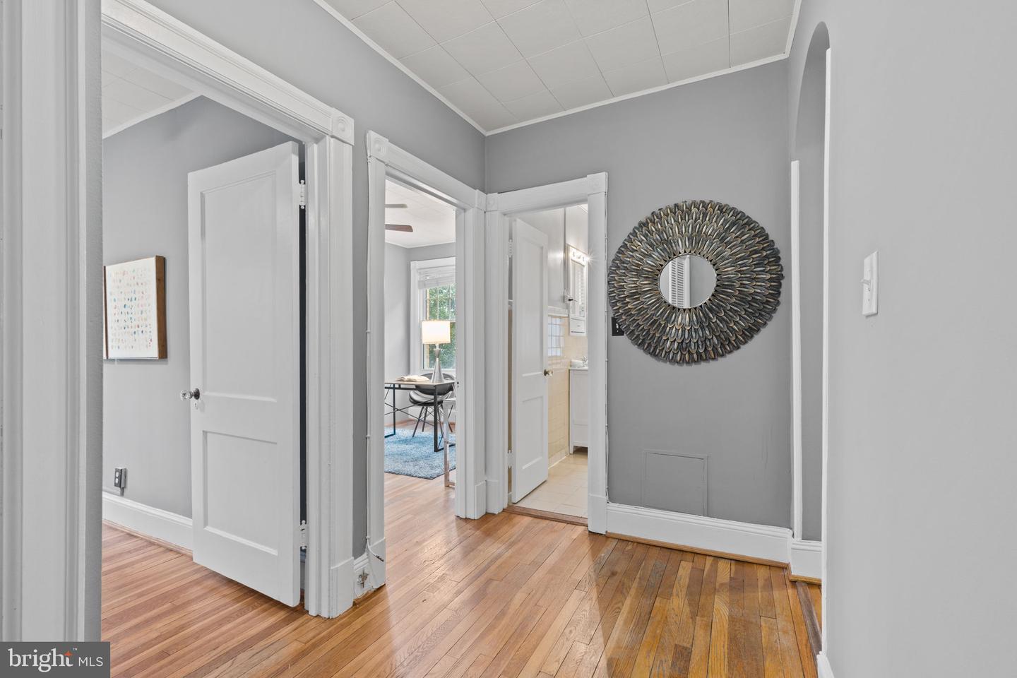 5112 CONNECTICUT AVE NW #201, WASHINGTON, District Of Columbia 20008, 2 Bedrooms Bedrooms, 5 Rooms Rooms,1 BathroomBathrooms,Residential,For sale,5112 CONNECTICUT AVE NW #201,DCDC2203362 MLS # DCDC2203362