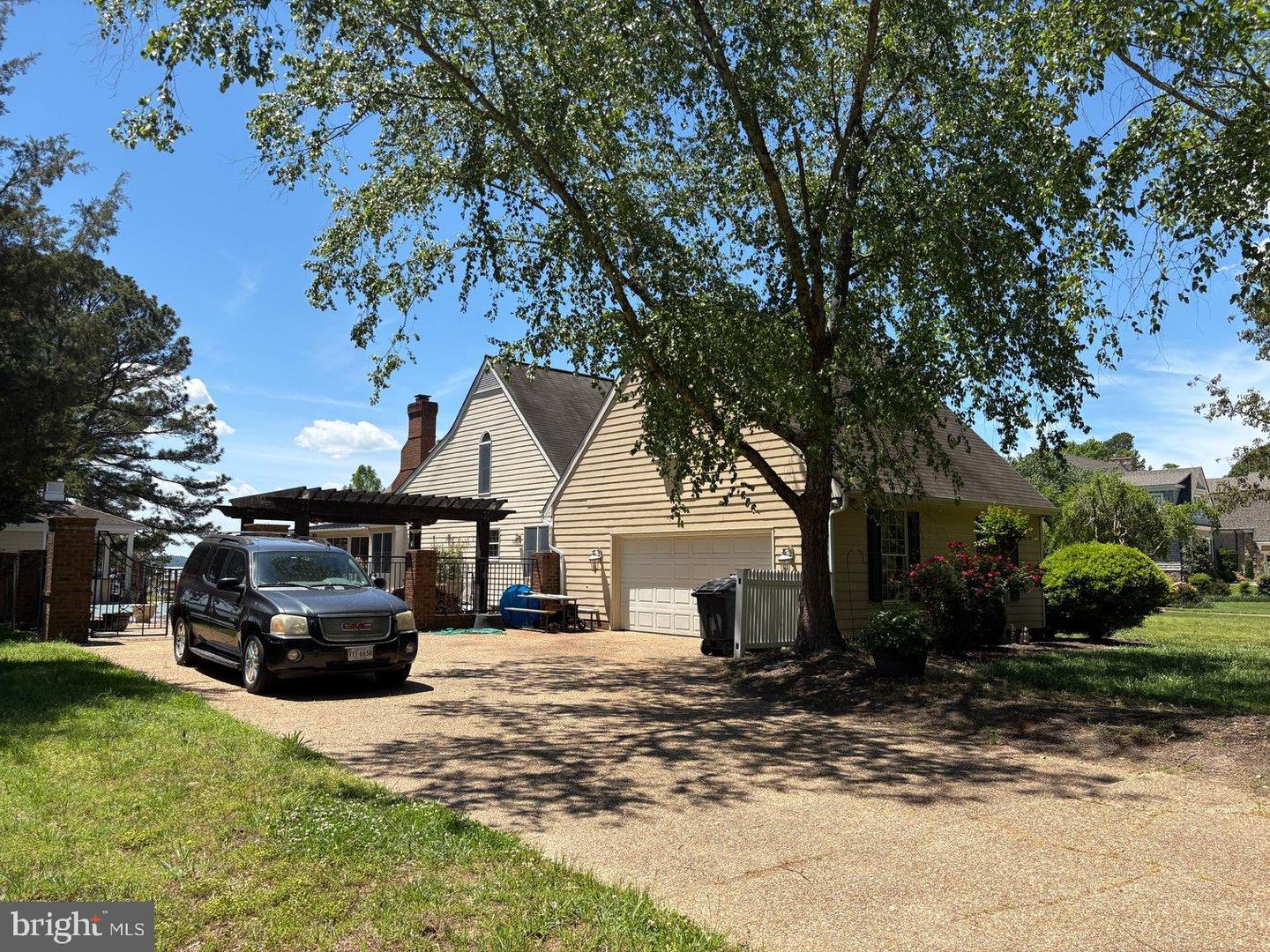 2515 MANION DR, WILLIAMSBURG, Virginia 23185, 4 Bedrooms Bedrooms, ,4 BathroomsBathrooms,Residential,For sale,2515 MANION DR,VAJC2000476 MLS # VAJC2000476