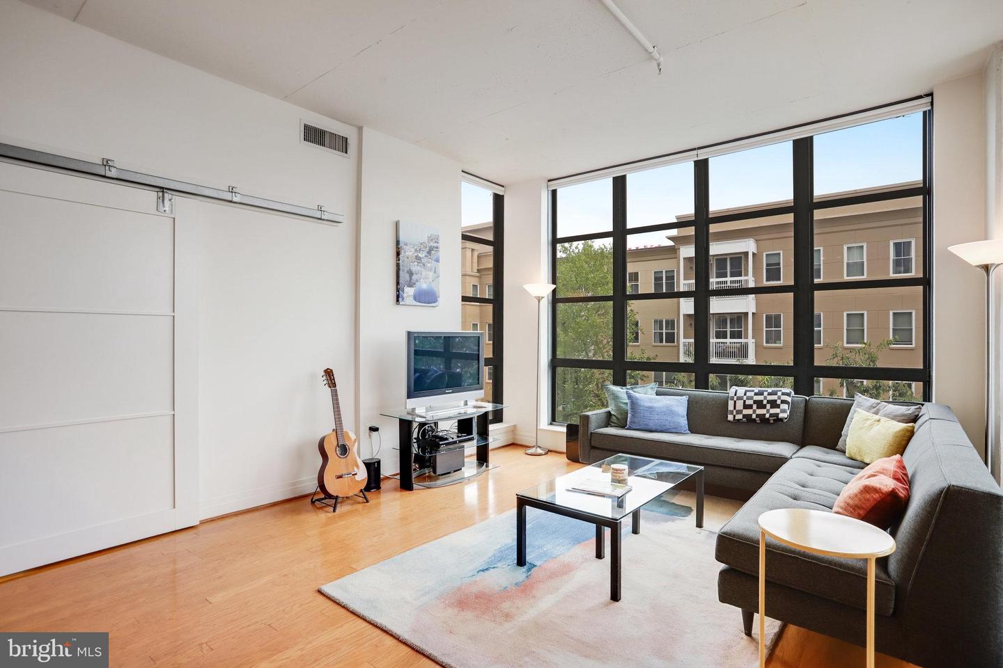 2020 12TH ST NW #313, WASHINGTON, District Of Columbia 20009, 2 Bedrooms Bedrooms, ,2 BathroomsBathrooms,Residential,For sale,2020 12TH ST NW #313,DCDC2203310 MLS # DCDC2203310