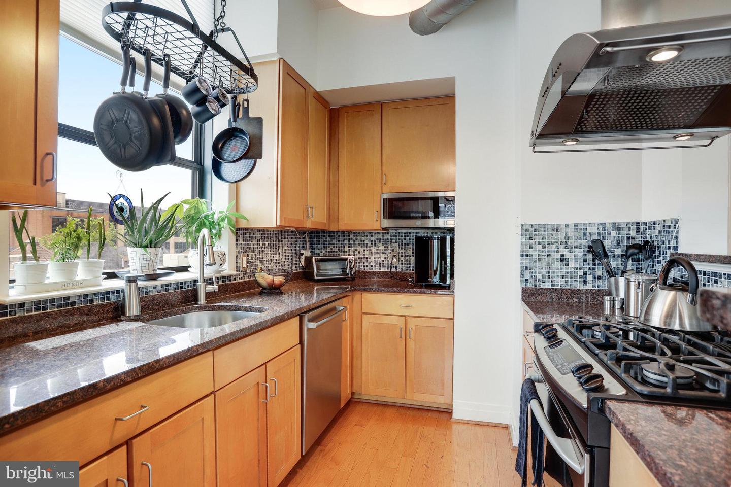 2020 12TH ST NW #313, WASHINGTON, District Of Columbia 20009, 2 Bedrooms Bedrooms, ,2 BathroomsBathrooms,Residential,For sale,2020 12TH ST NW #313,DCDC2203310 MLS # DCDC2203310