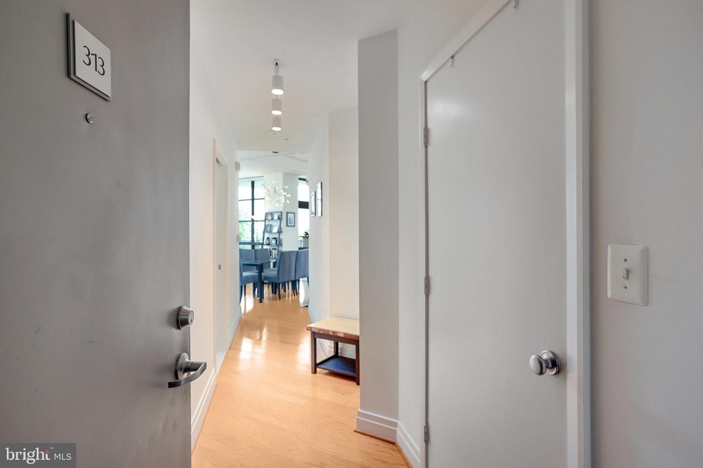 2020 12TH ST NW #313, WASHINGTON, District Of Columbia 20009, 2 Bedrooms Bedrooms, ,2 BathroomsBathrooms,Residential,For sale,2020 12TH ST NW #313,DCDC2203310 MLS # DCDC2203310