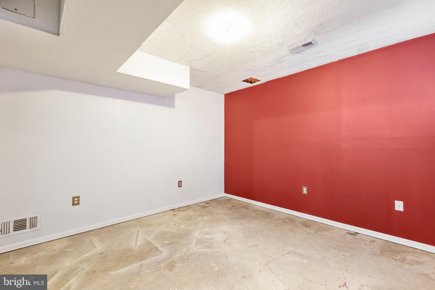 201 OLD LANDING CT, FREDERICKSBURG, Virginia 22405, 4 Bedrooms Bedrooms, ,2 BathroomsBathrooms,Residential,For sale,201 OLD LANDING CT,VAST2039356 MLS # VAST2039356
