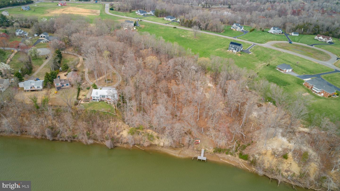 201 OLD LANDING CT, FREDERICKSBURG, Virginia 22405, 4 Bedrooms Bedrooms, ,2 BathroomsBathrooms,Residential,For sale,201 OLD LANDING CT,VAST2039356 MLS # VAST2039356