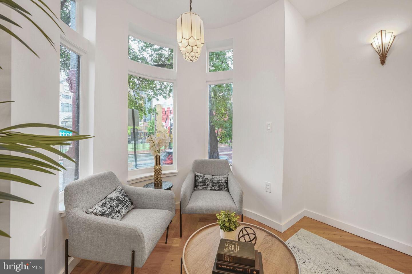 621 FLORIDA AVE NW #101, WASHINGTON, District Of Columbia 20001, 1 Bedroom Bedrooms, ,1 BathroomBathrooms,Residential,For sale,621 FLORIDA AVE NW #101,DCDC2203350 MLS # DCDC2203350
