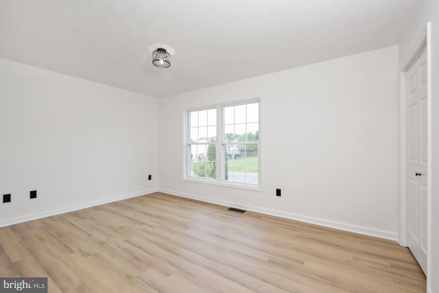 1467 SHENSTONE DR, HARRISONBURG, Virginia 22802, 3 Bedrooms Bedrooms, ,1 BathroomBathrooms,Residential,For sale,1467 SHENSTONE DR,VAHC2000422 MLS # VAHC2000422