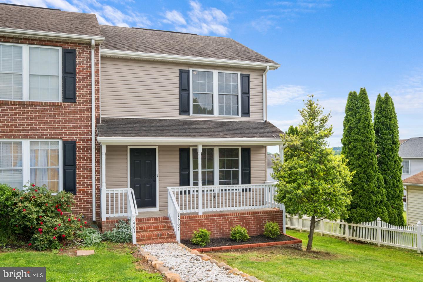 1467 SHENSTONE DR, HARRISONBURG, Virginia 22802, 3 Bedrooms Bedrooms, ,1 BathroomBathrooms,Residential,For sale,1467 SHENSTONE DR,VAHC2000422 MLS # VAHC2000422