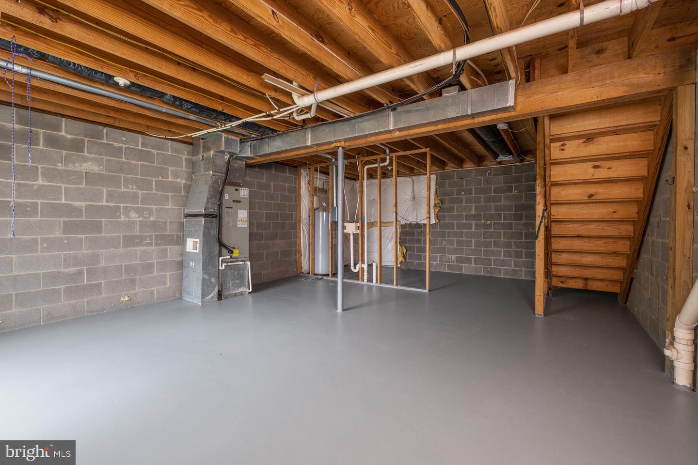 1467 SHENSTONE DR, HARRISONBURG, Virginia 22802, 3 Bedrooms Bedrooms, ,1 BathroomBathrooms,Residential,For sale,1467 SHENSTONE DR,VAHC2000422 MLS # VAHC2000422