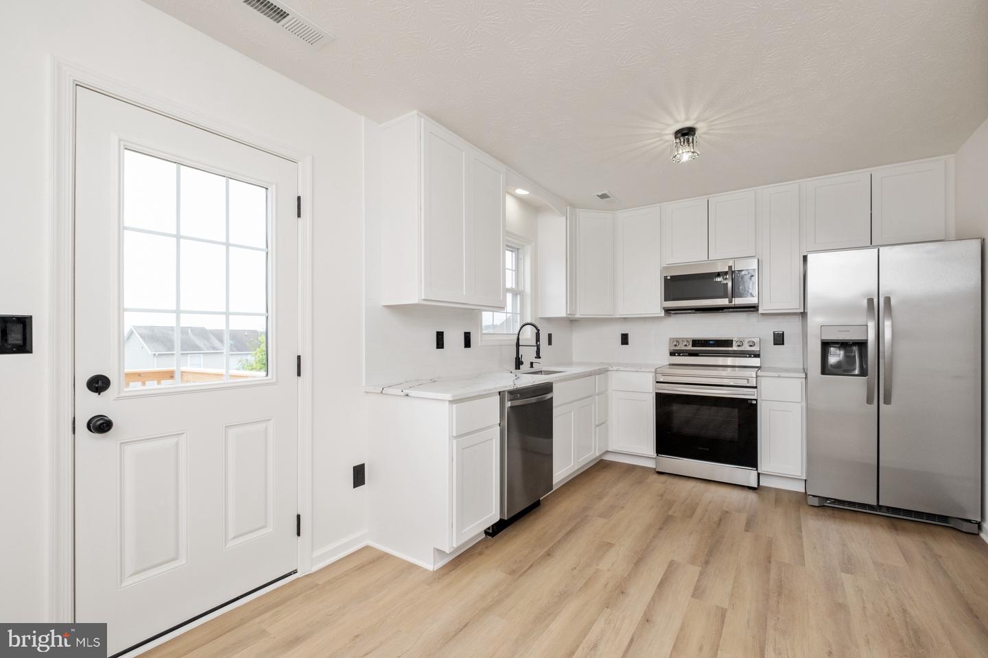 1467 SHENSTONE DR, HARRISONBURG, Virginia 22802, 3 Bedrooms Bedrooms, ,1 BathroomBathrooms,Residential,For sale,1467 SHENSTONE DR,VAHC2000422 MLS # VAHC2000422