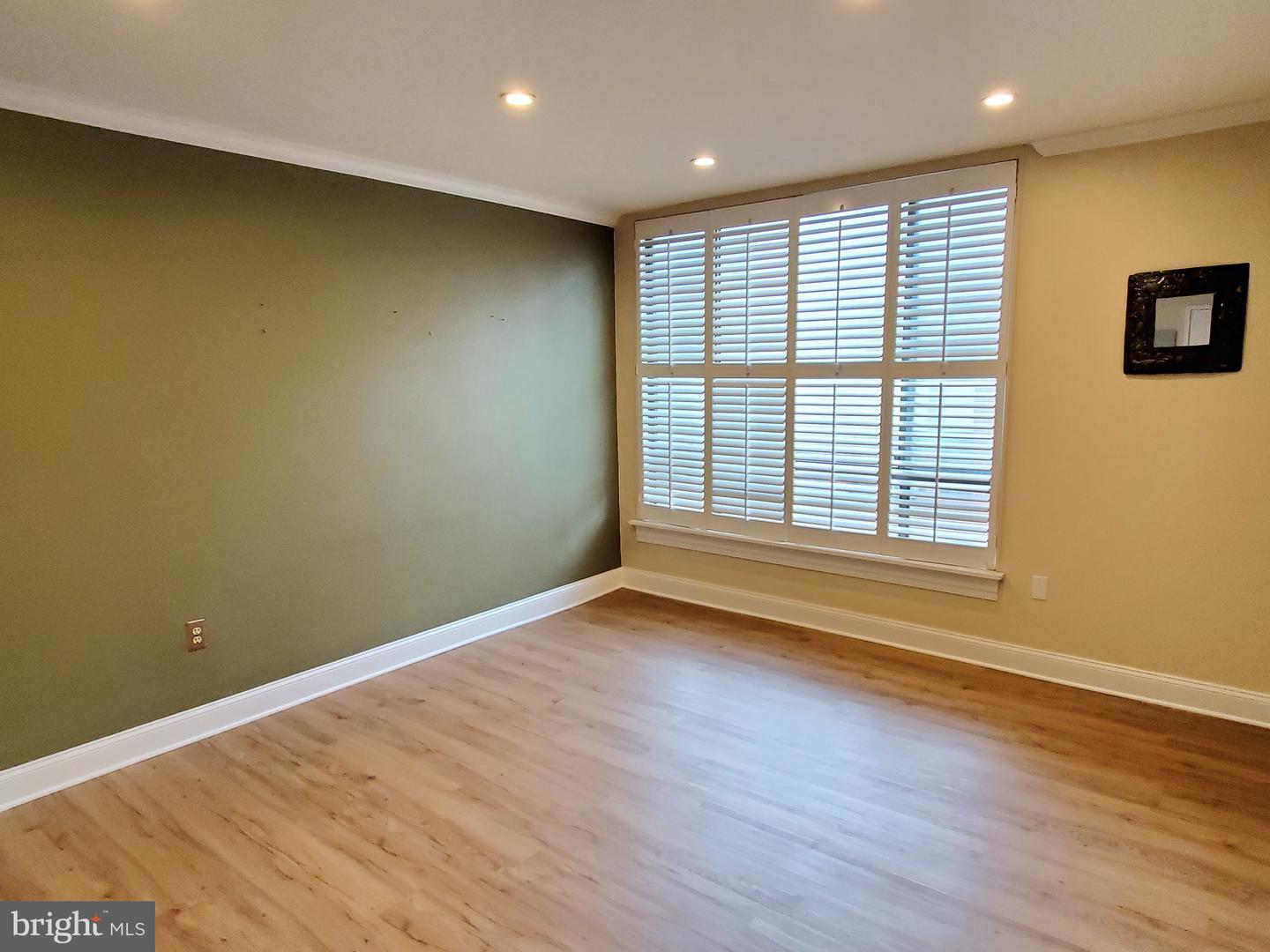 2610 TUNLAW RD NW #103, WASHINGTON, District Of Columbia 20007, 2 Bedrooms Bedrooms, ,1 BathroomBathrooms,Residential,For sale,2610 TUNLAW RD NW #103,DCDC2203408 MLS # DCDC2203408