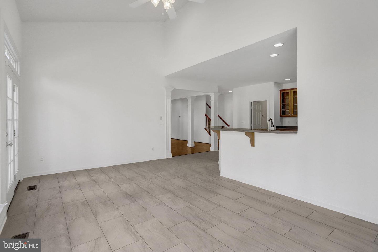 5614 JAMES GUNNELL LN, ALEXANDRIA, Virginia 22310, 4 Bedrooms Bedrooms, ,4 BathroomsBathrooms,Residential,For sale,5614 JAMES GUNNELL LN,VAFX2244572 MLS # VAFX2244572