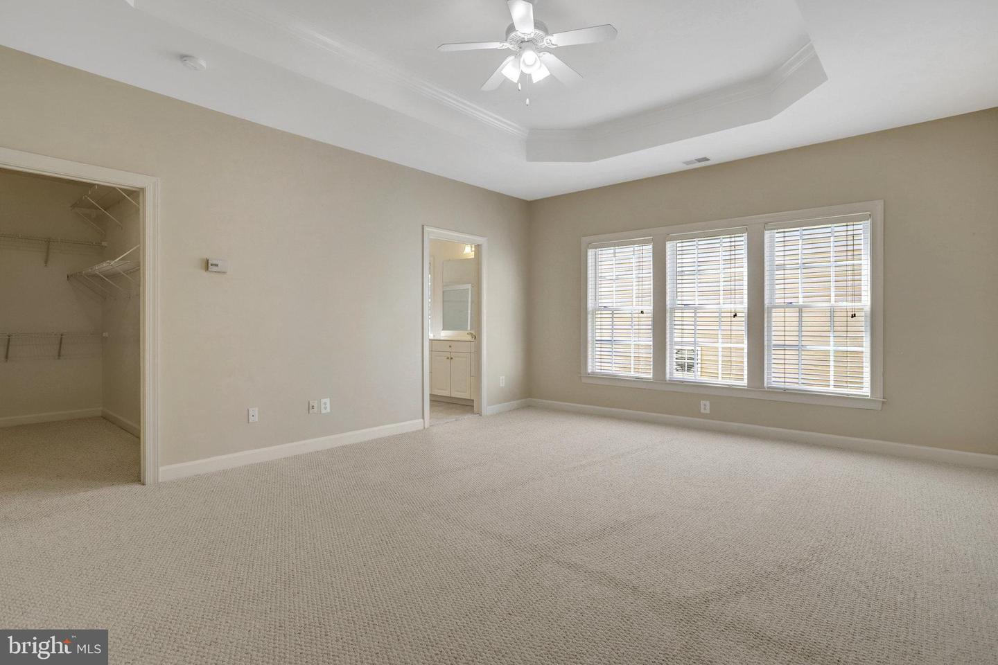 5614 JAMES GUNNELL LN, ALEXANDRIA, Virginia 22310, 4 Bedrooms Bedrooms, ,4 BathroomsBathrooms,Residential,For sale,5614 JAMES GUNNELL LN,VAFX2244572 MLS # VAFX2244572