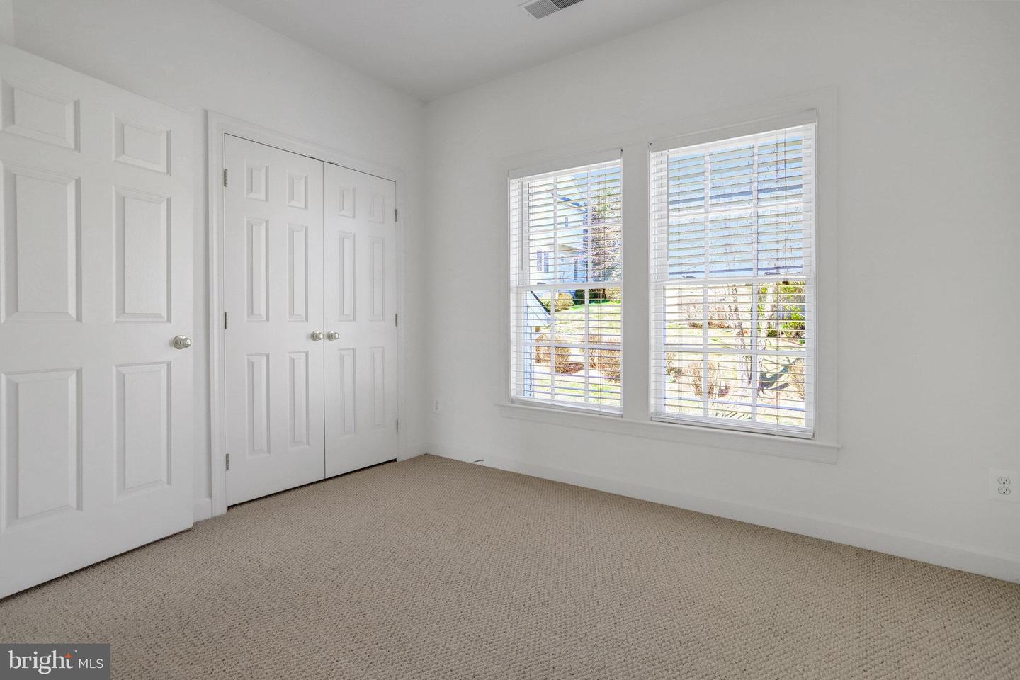 5614 JAMES GUNNELL LN, ALEXANDRIA, Virginia 22310, 4 Bedrooms Bedrooms, ,4 BathroomsBathrooms,Residential,For sale,5614 JAMES GUNNELL LN,VAFX2244572 MLS # VAFX2244572