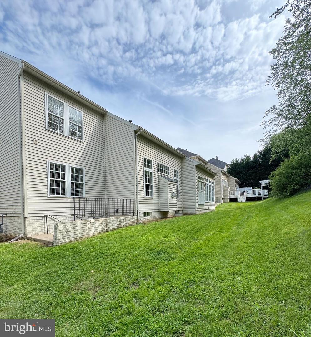 5614 JAMES GUNNELL LN, ALEXANDRIA, Virginia 22310, 4 Bedrooms Bedrooms, ,4 BathroomsBathrooms,Residential,For sale,5614 JAMES GUNNELL LN,VAFX2244572 MLS # VAFX2244572