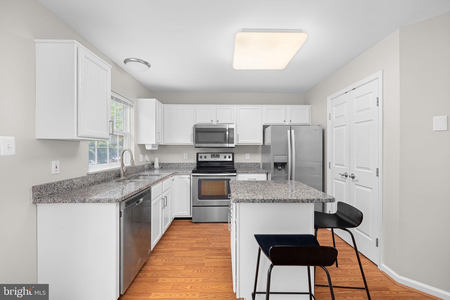 6387 MICHAEL ROBERT DR, SPRINGFIELD, Virginia 22150, 3 Bedrooms Bedrooms, 8 Rooms Rooms,2 BathroomsBathrooms,Residential,For sale,6387 MICHAEL ROBERT DR,VAFX2244576 MLS # VAFX2244576
