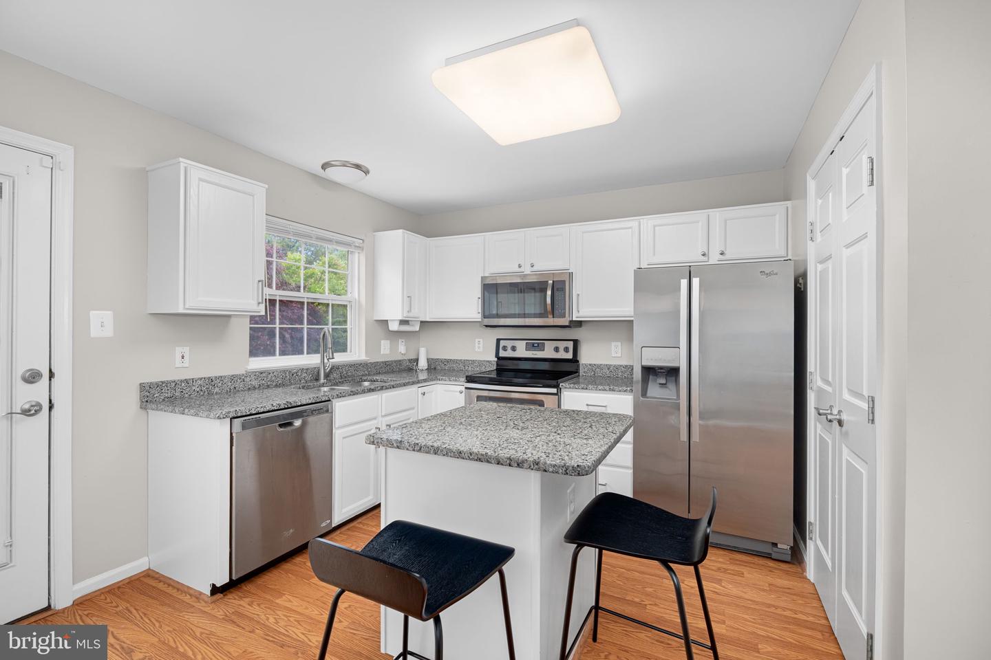 6387 MICHAEL ROBERT DR, SPRINGFIELD, Virginia 22150, 3 Bedrooms Bedrooms, 8 Rooms Rooms,2 BathroomsBathrooms,Residential,For sale,6387 MICHAEL ROBERT DR,VAFX2244576 MLS # VAFX2244576
