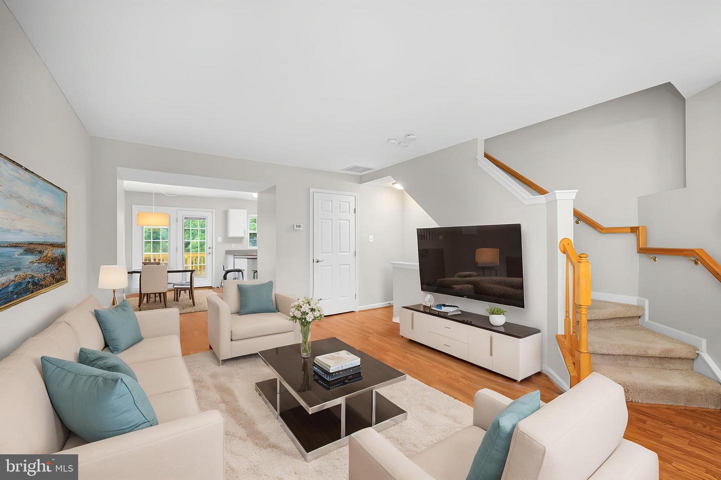 6387 MICHAEL ROBERT DR, SPRINGFIELD, Virginia 22150, 3 Bedrooms Bedrooms, 8 Rooms Rooms,2 BathroomsBathrooms,Residential,For sale,6387 MICHAEL ROBERT DR,VAFX2244576 MLS # VAFX2244576
