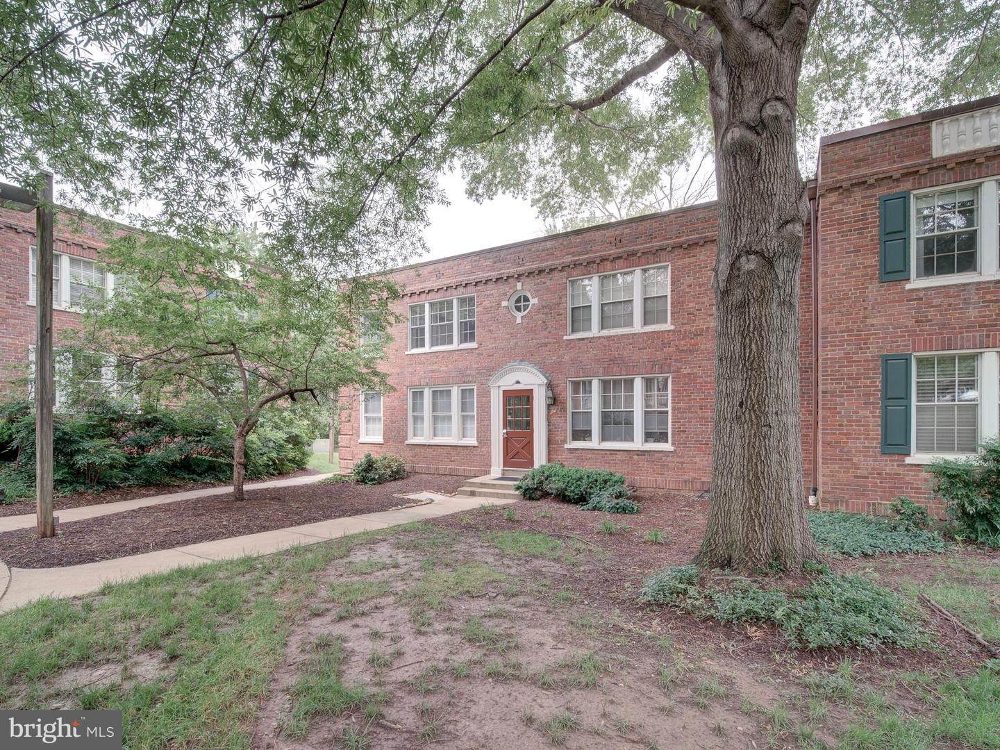 1717 N TROY ST #7-392, ARLINGTON, Virginia 22201, 1 Bedroom Bedrooms, ,1 BathroomBathrooms,Residential,For sale,1717 N TROY ST #7-392,VAAR2058510 MLS # VAAR2058510