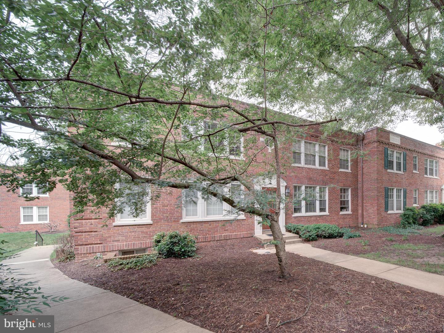 1717 N TROY ST #7-392, ARLINGTON, Virginia 22201, 1 Bedroom Bedrooms, ,1 BathroomBathrooms,Residential,For sale,1717 N TROY ST #7-392,VAAR2058510 MLS # VAAR2058510