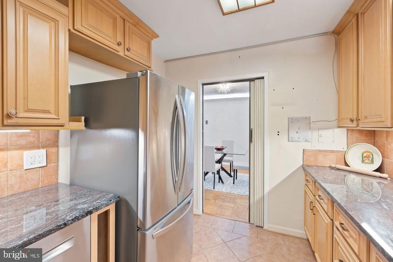 3001 VEAZEY NW #116, WASHINGTON, District Of Columbia 20008, 2 Bedrooms Bedrooms, ,2 BathroomsBathrooms,Residential,For sale,3001 VEAZEY NW #116,DCDC2203426 MLS # DCDC2203426
