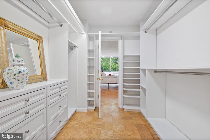 3001 VEAZEY NW #116, WASHINGTON, District Of Columbia 20008, 2 Bedrooms Bedrooms, ,2 BathroomsBathrooms,Residential,For sale,3001 VEAZEY NW #116,DCDC2203426 MLS # DCDC2203426