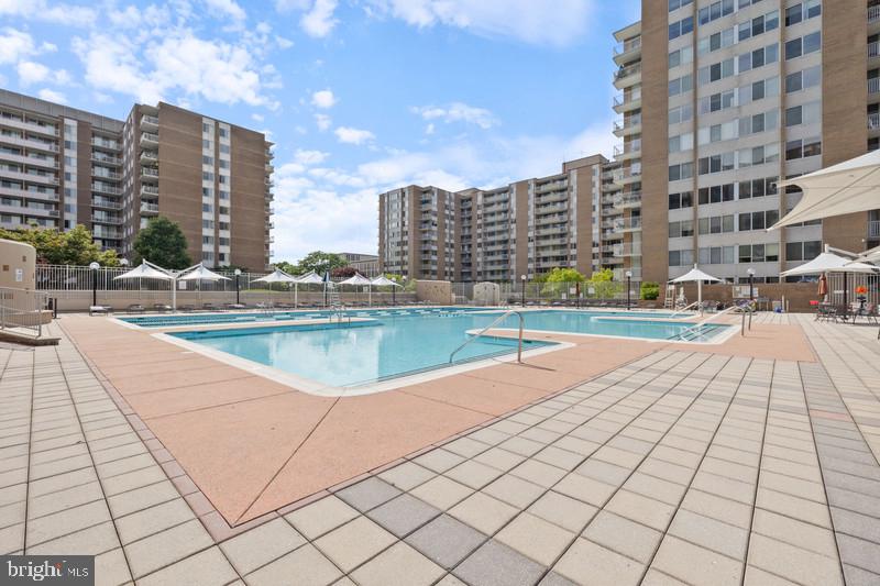 3001 VEAZEY NW #116, WASHINGTON, District Of Columbia 20008, 2 Bedrooms Bedrooms, ,2 BathroomsBathrooms,Residential,For sale,3001 VEAZEY NW #116,DCDC2203426 MLS # DCDC2203426