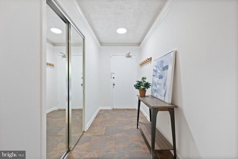 3001 VEAZEY NW #116, WASHINGTON, District Of Columbia 20008, 2 Bedrooms Bedrooms, ,2 BathroomsBathrooms,Residential,For sale,3001 VEAZEY NW #116,DCDC2203426 MLS # DCDC2203426