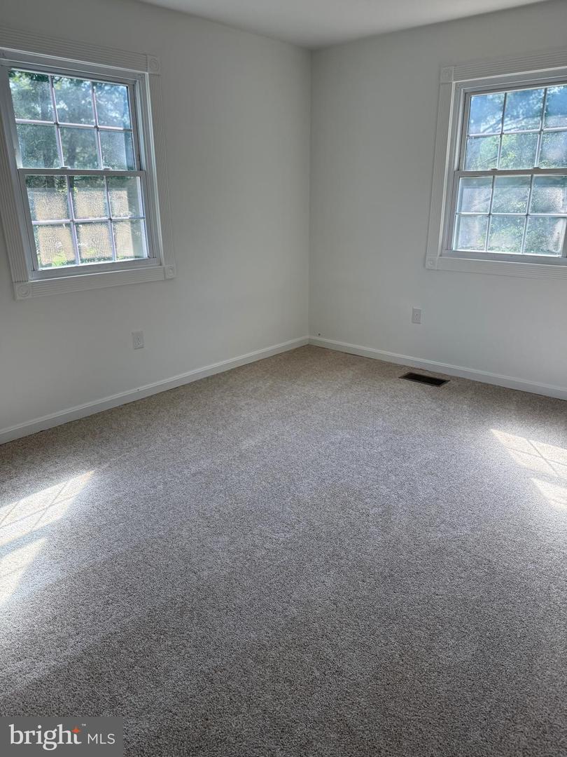 14409 FILARETE ST, WOODBRIDGE, Virginia 22193, 3 Bedrooms Bedrooms, ,1 BathroomBathrooms,Residential,For sale,14409 FILARETE ST,VAPW2095974 MLS # VAPW2095974