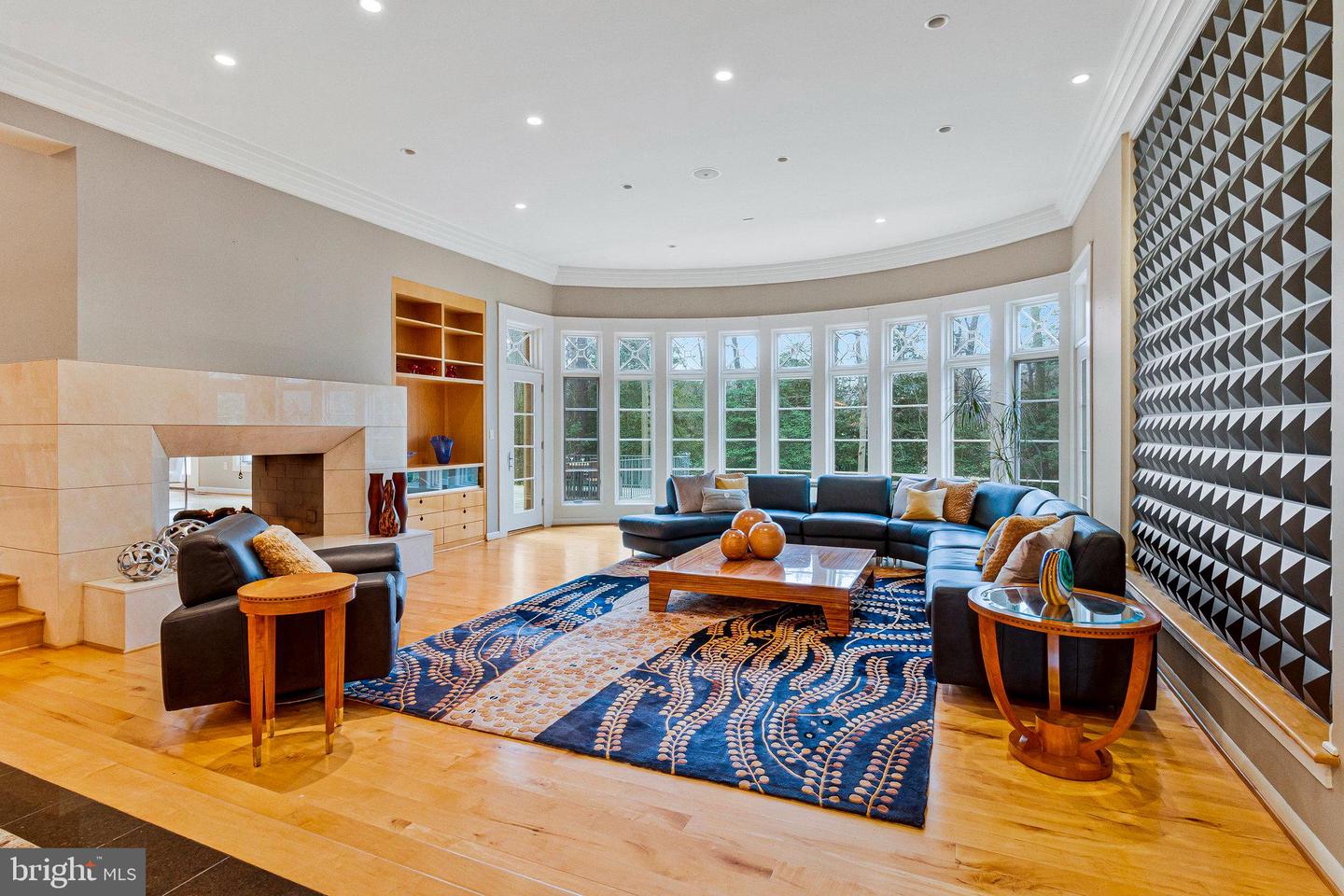 918 CENTRILLION DR, MCLEAN, Virginia 22102, 6 Bedrooms Bedrooms, ,6 BathroomsBathrooms,Residential,For sale,918 CENTRILLION DR,VAFX2244596 MLS # VAFX2244596