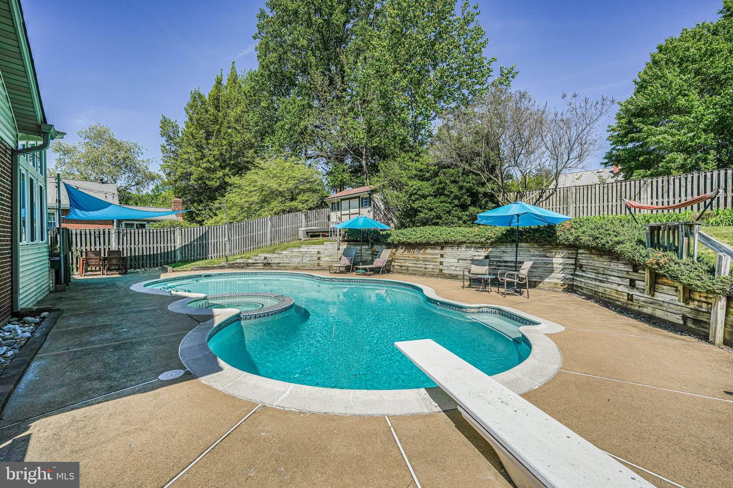 7306 WAYNE DR, ANNANDALE, Virginia 22003, 3 Bedrooms Bedrooms, ,2 BathroomsBathrooms,Residential,For sale,7306 WAYNE DR,VAFX2244496 MLS # VAFX2244496