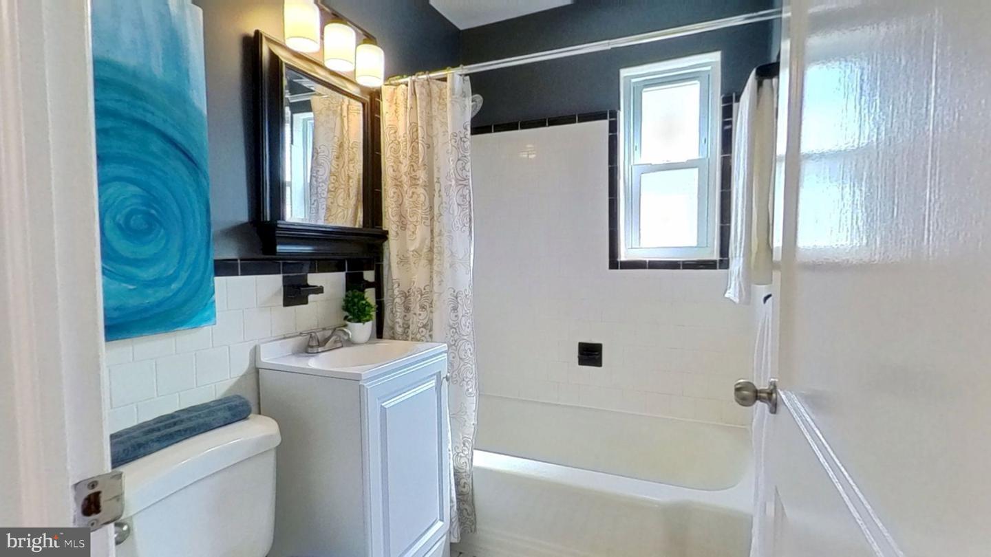 7306 WAYNE DR, ANNANDALE, Virginia 22003, 3 Bedrooms Bedrooms, ,2 BathroomsBathrooms,Residential,For sale,7306 WAYNE DR,VAFX2244496 MLS # VAFX2244496