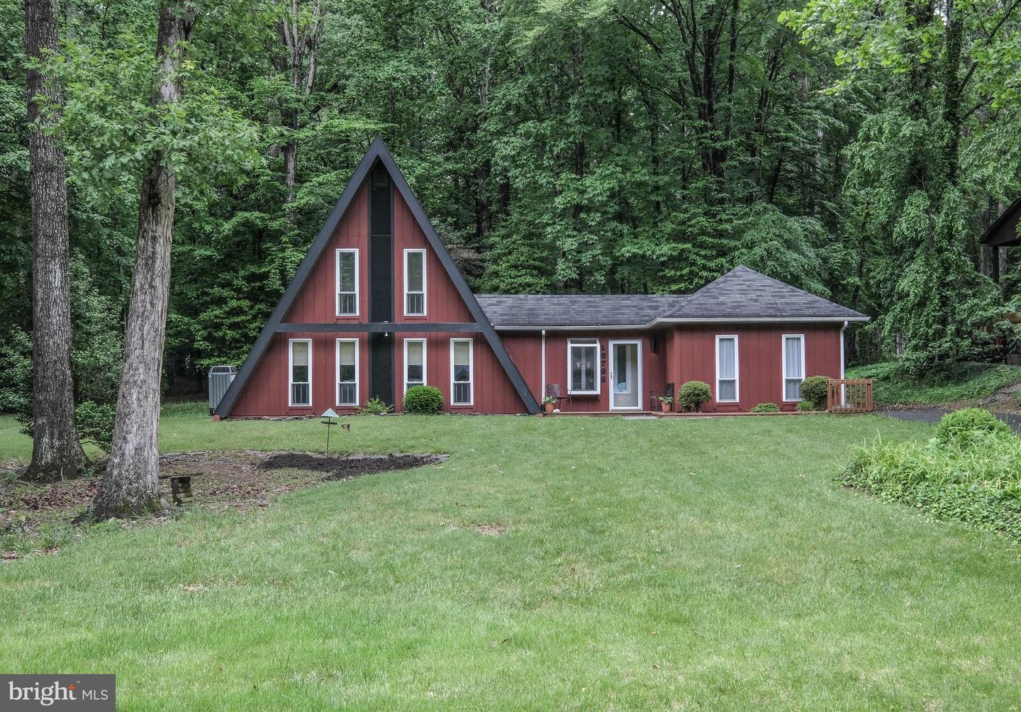 12798 FOREST OAK CT, MANASSAS, Virginia 20112, 4 Bedrooms Bedrooms, ,2 BathroomsBathrooms,Residential,For sale,12798 FOREST OAK CT,VAPW2095946 MLS # VAPW2095946