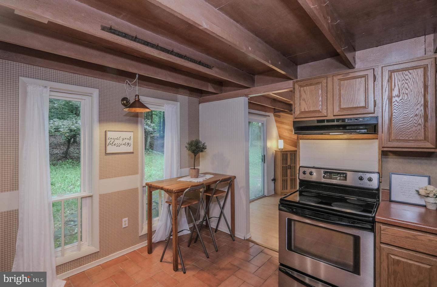12798 FOREST OAK CT, MANASSAS, Virginia 20112, 4 Bedrooms Bedrooms, ,2 BathroomsBathrooms,Residential,For sale,12798 FOREST OAK CT,VAPW2095946 MLS # VAPW2095946