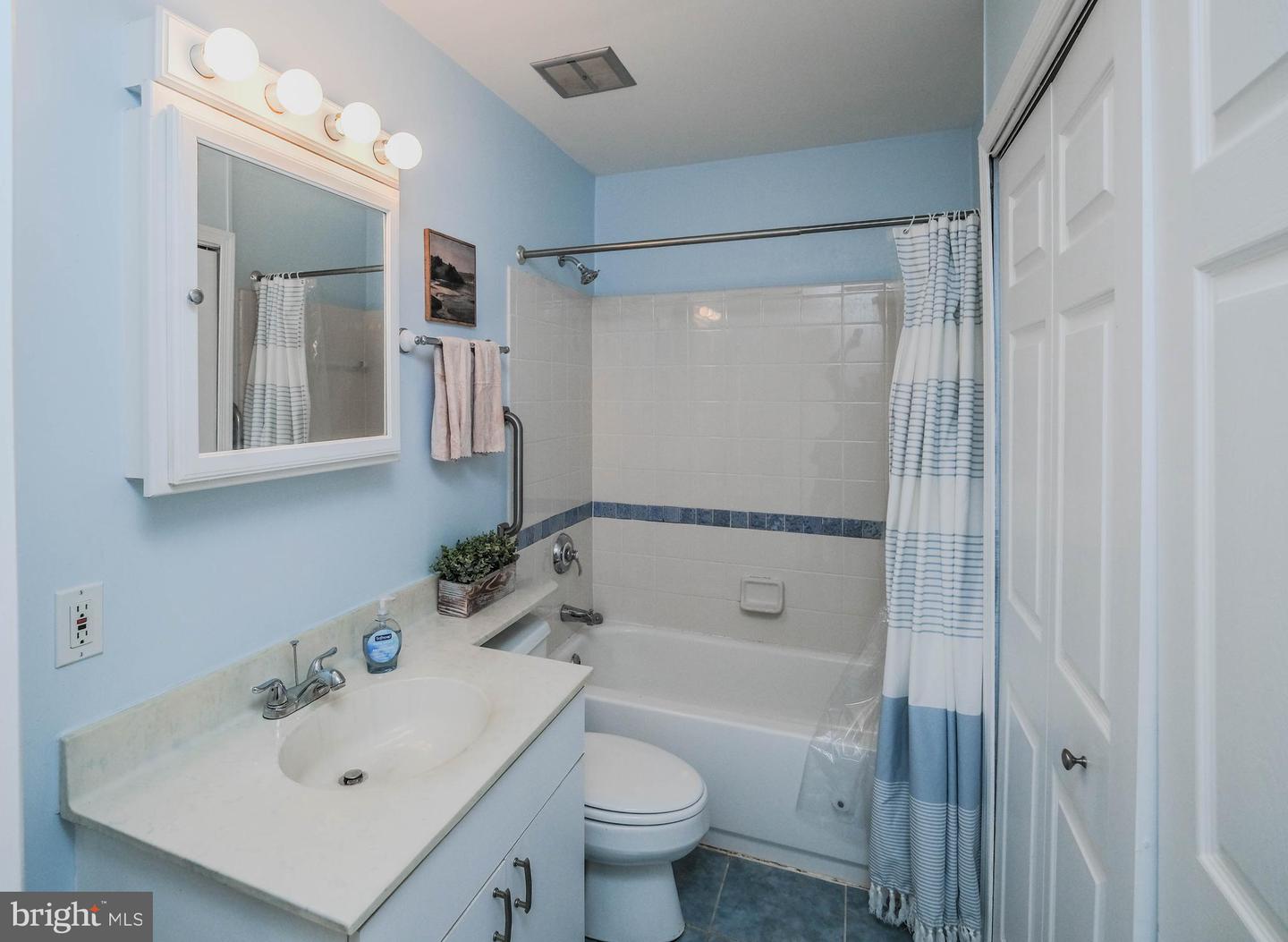 12798 FOREST OAK CT, MANASSAS, Virginia 20112, 4 Bedrooms Bedrooms, ,2 BathroomsBathrooms,Residential,For sale,12798 FOREST OAK CT,VAPW2095946 MLS # VAPW2095946