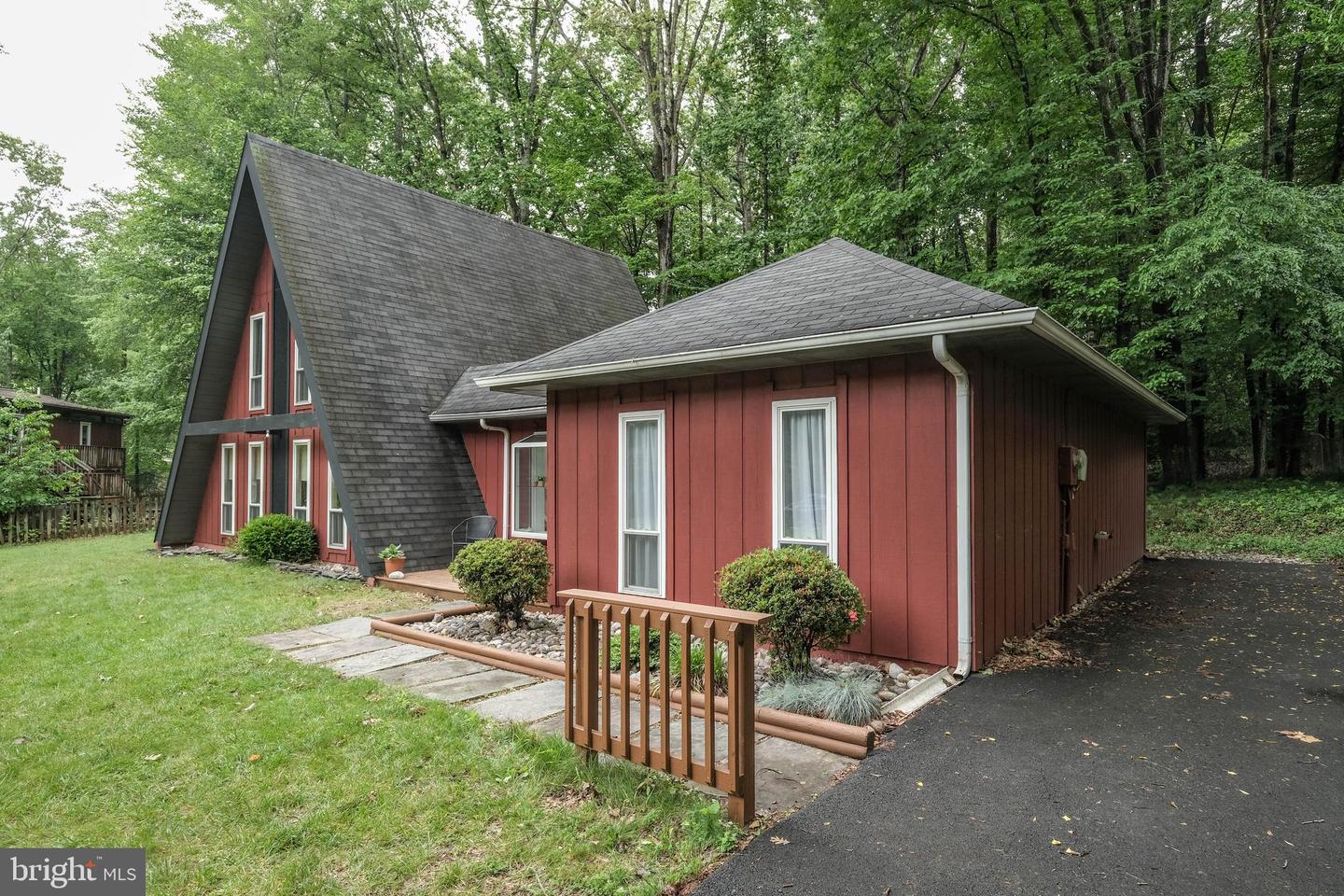 12798 FOREST OAK CT, MANASSAS, Virginia 20112, 4 Bedrooms Bedrooms, ,2 BathroomsBathrooms,Residential,For sale,12798 FOREST OAK CT,VAPW2095946 MLS # VAPW2095946