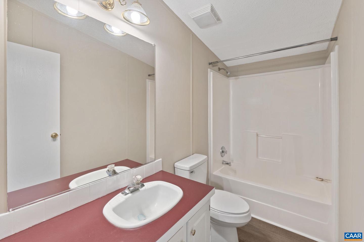 82 TABSCOTT RD, KENTS STORE, Virginia 23084, 3 Bedrooms Bedrooms, ,2 BathroomsBathrooms,Residential,For sale,82 TABSCOTT RD,665214 MLS # 665214