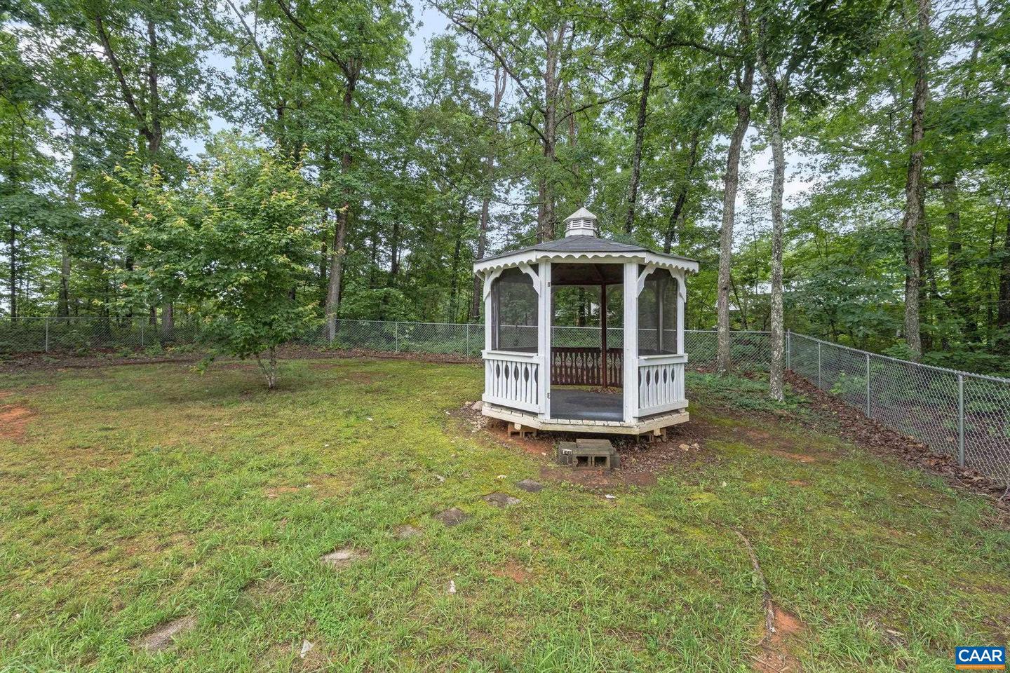 82 TABSCOTT RD, KENTS STORE, Virginia 23084, 3 Bedrooms Bedrooms, ,2 BathroomsBathrooms,Residential,For sale,82 TABSCOTT RD,665214 MLS # 665214